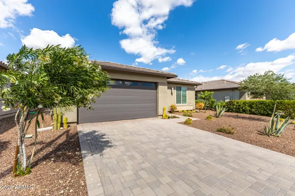 Property Slideshow image 2 of 23 | 13358 w palo brea ln, Peoria, AZ, 85383