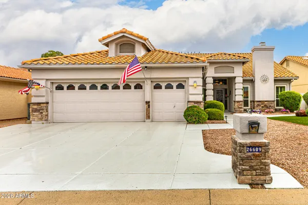 Property Slideshow image 2 of 46 | 26609 s ribbonwood dr, Sun Lakes, AZ, 85248