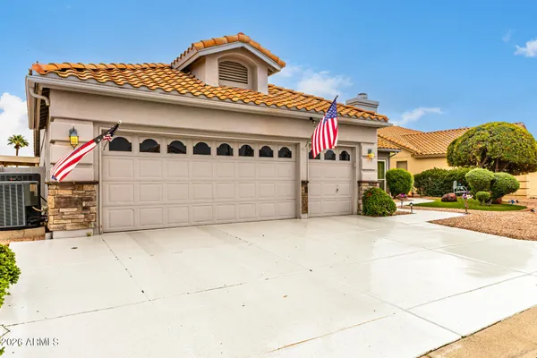 Property Slideshow image 3 of 46 | 26609 s ribbonwood dr, Sun Lakes, AZ, 85248