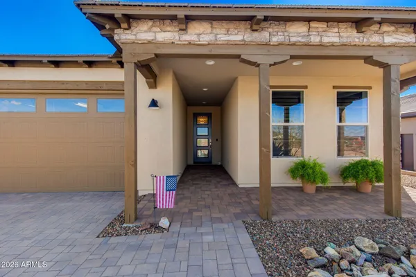 Property Slideshow image 3 of 60 | 4427 bucking bronco rd, Wickenburg, AZ, 85390