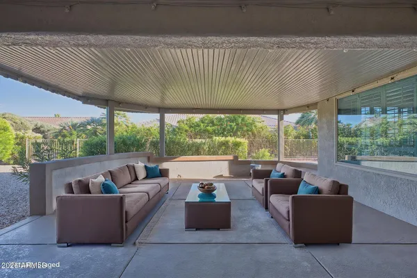 Property Slideshow image 3 of 53 | 15231 w cascade ct, Surprise, AZ, 85374