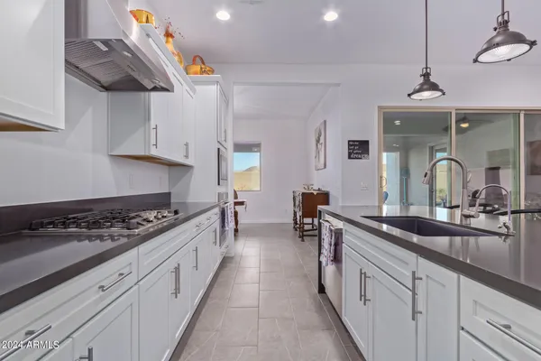 Property Slideshow image 2 of 66 | 16093 s 178th ave, Goodyear, AZ, 85338