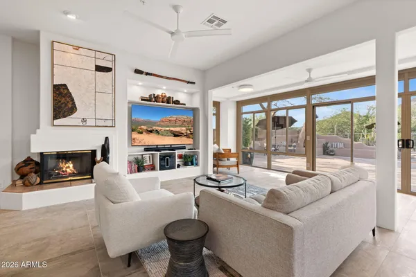 Property Slideshow image 3 of 16 | 6862 e nightingale star cir, Scottsdale, AZ, 85266