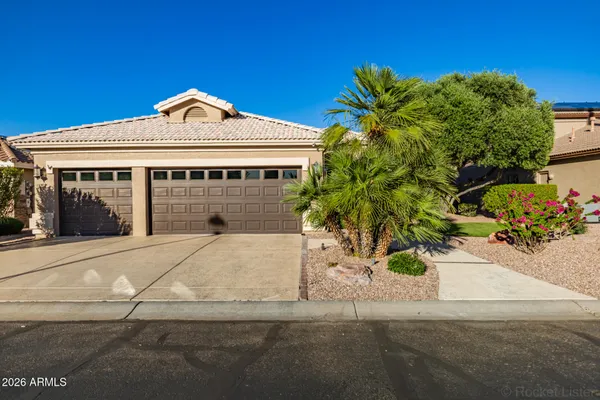 Property Slideshow image 2 of 79 | 15810 w avalon dr, Goodyear, AZ, 85395