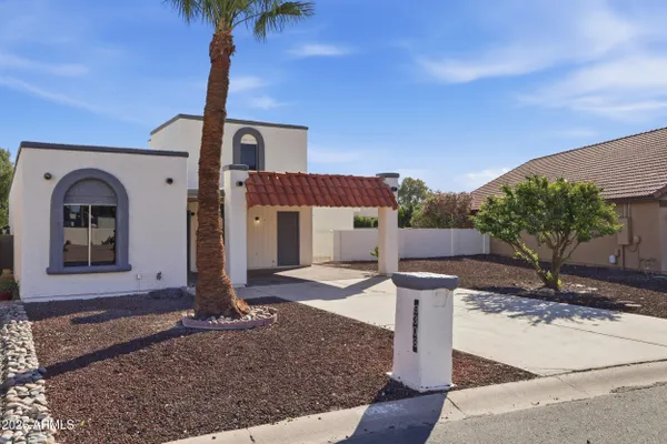 Property Slideshow image 2 of 48 | 9308 e citrus ln, Sun Lakes, AZ, 85248