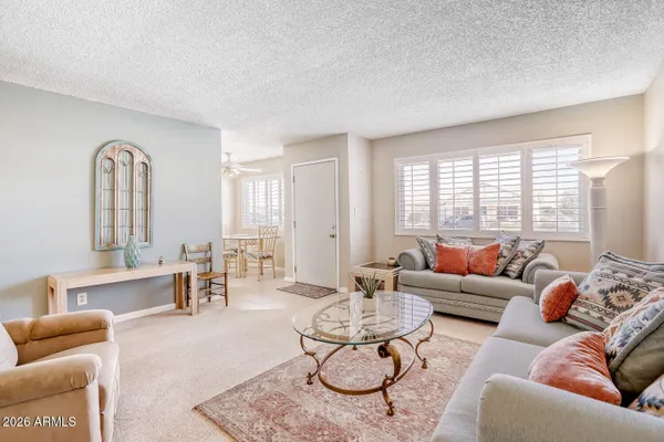 Property Slideshow image 3 of 20 | 10110 n 97th dr a, Peoria, AZ, 85345