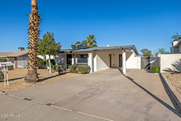 Property Slideshow image 3 of 38 | 15419 n 20th st, Phoenix, AZ, 85022