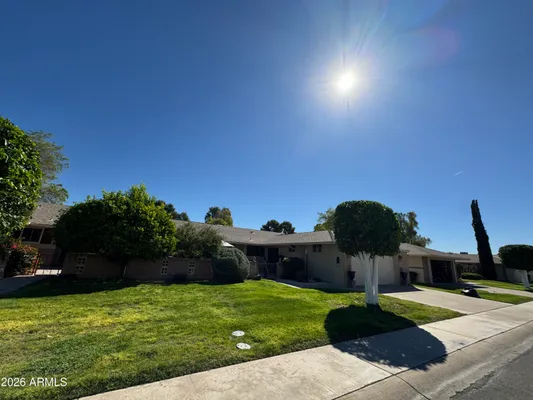 Property Slideshow image 2 of 32 | 9457 n 110th ave, Sun City, AZ, 85351