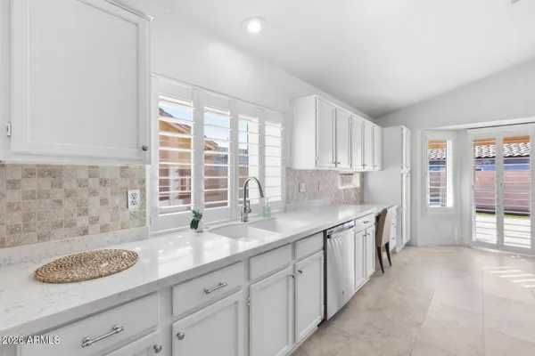 Property Slideshow image 3 of 42 | 14643 w whispering wind trl, Surprise, AZ, 85374