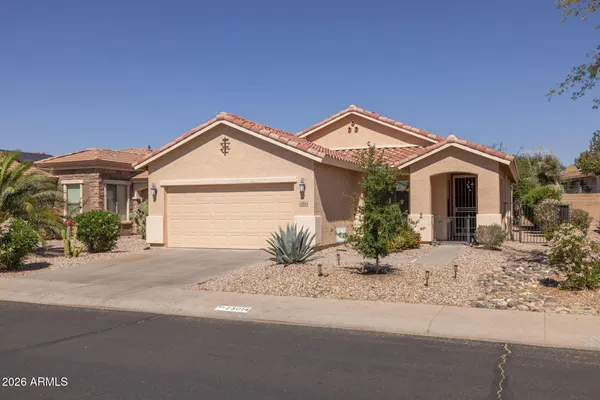 Property Slideshow image 3 of 37 | 23014 w lasso ln, Buckeye, AZ, 85326