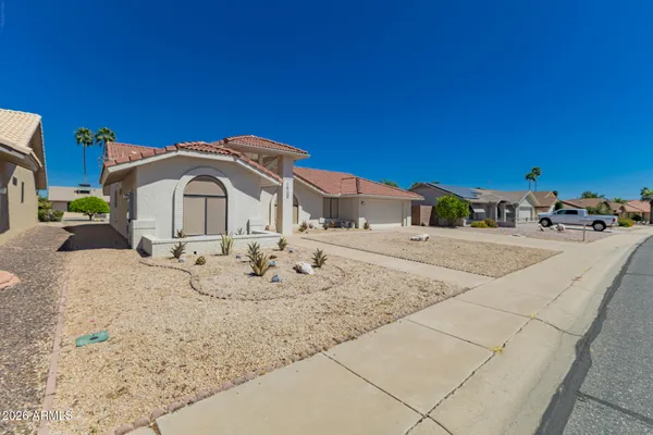 Property Slideshow image 2 of 33 | 14130 w pennystone dr, Sun City West, AZ, 85375