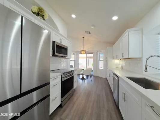 Property Slideshow image 3 of 24 | 14302 w shawnee trl, Surprise, AZ, 85374