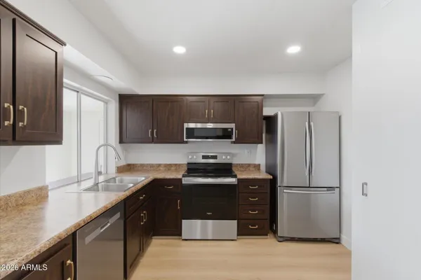 Property Slideshow image 2 of 19 | 10917 w thunderbird blvd, Sun City, AZ, 85351