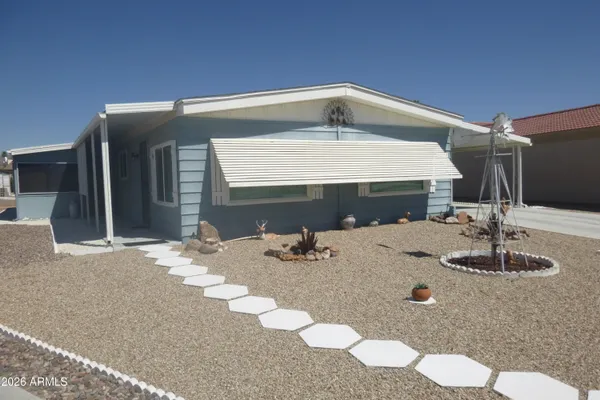 Property Slideshow image 2 of 3 | 2305 n floyd dr, Mesa, AZ, 85215