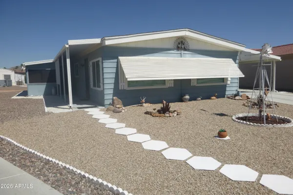 Property Slideshow image 3 of 3 | 2305 n floyd dr, Mesa, AZ, 85215