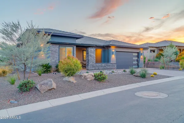 Property Slideshow image 2 of 43 | 17565 e blaze ln, Rio Verde, AZ, 85263