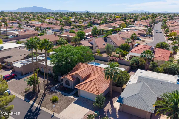 Property Slideshow image 2 of 36 | 10233 e spring creek rd, Sun Lakes, AZ, 85248