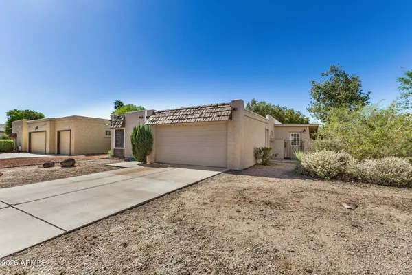 Property Slideshow image 2 of 30 | 9347 e sun lakes blvd, Sun Lakes, AZ, 85248