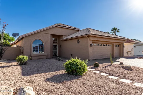 Property Slideshow image 2 of 39 | 10225 e hercules dr, Sun Lakes, AZ, 85248
