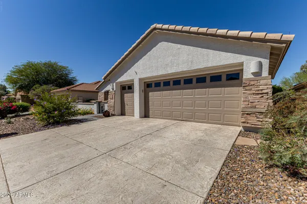 Property Slideshow image 3 of 47 | 23934 s berrybrook dr, Sun Lakes, AZ, 85248