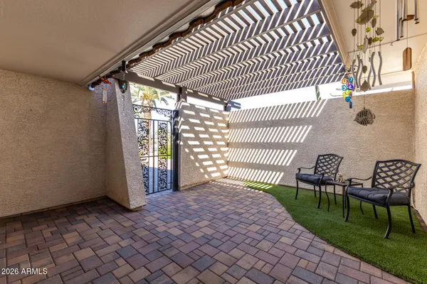 Property Slideshow image 3 of 38 | 10809 w palmeras dr, Sun City, AZ, 85373