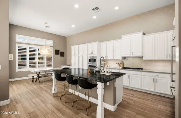 Property Slideshow image 3 of 57 | 1529 w laurel greens ct, Phoenix, AZ, 85086
