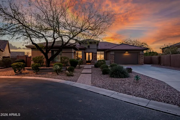 Property Slideshow image 2 of 57 | 1529 w laurel greens ct, Phoenix, AZ, 85086