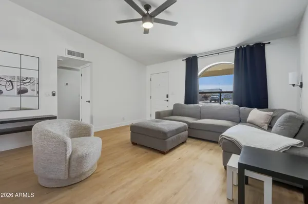 Property Slideshow image 3 of 39 | 7824 e navarro ave, Mesa, AZ, 85209