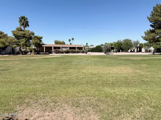 Property Slideshow image 2 of 46 | 7744 e park view dr, Mesa, AZ, 85208