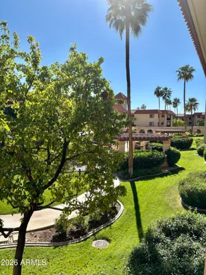 Property Slideshow image 2 of 20 | 10330 w thunderbird blvd c203, Sun City, AZ, 85351