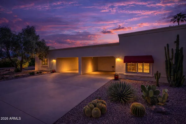 Property Slideshow image 2 of 53 | 7817 e sage dr, Scottsdale, AZ, 85250
