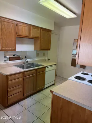 Property Slideshow image 3 of 14 | 10127 n 95th dr a, Peoria, AZ, 85345