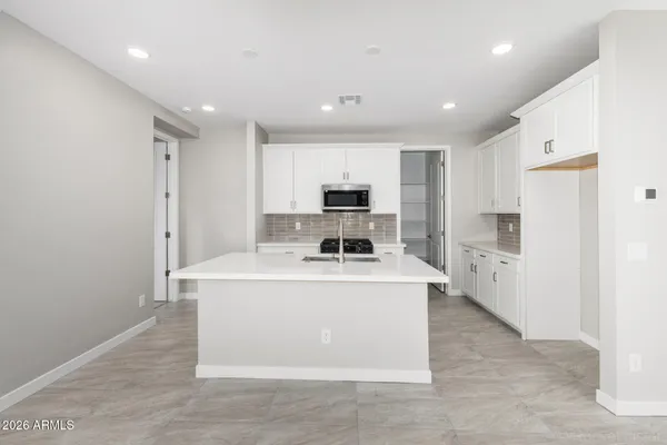 Property Slideshow image 3 of 9 | 5566 n 205th ln, Buckeye, AZ, 85396