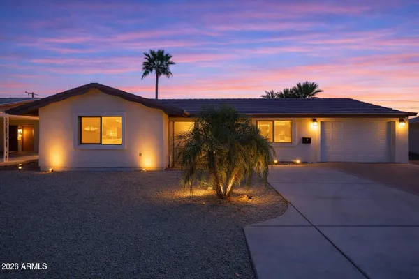 Property Slideshow image 3 of 46 | 12819 n 111th ave, Sun City, AZ, 85351