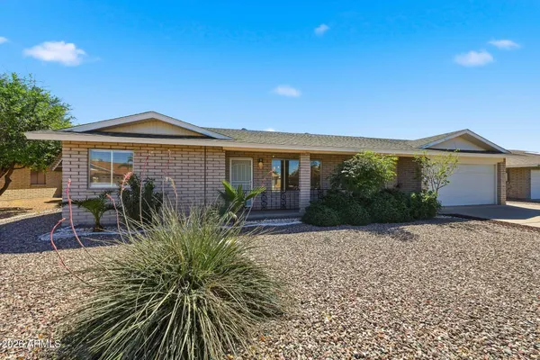 Property Slideshow image 2 of 46 | 9603 w purdue ave, Peoria, AZ, 85345