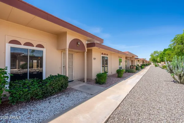 Property Slideshow image 2 of 40 | 13066 n 100th ave, Sun City, AZ, 85351