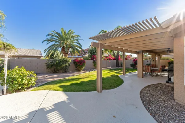 Property Slideshow image 2 of 46 | 10507 e champagne dr, Sun Lakes, AZ, 85248