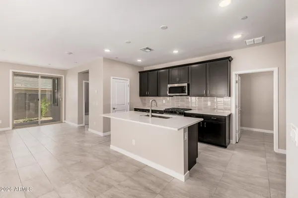 Property Slideshow image 3 of 11 | 5567 n 205th ln, Buckeye, AZ, 85396