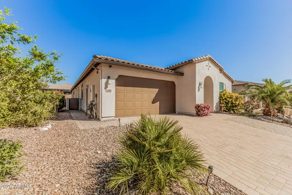 Property Slideshow image 2 of 37 | 13418 w miner trl, Peoria, AZ, 85383