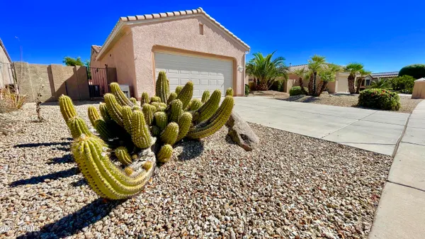 Property Slideshow image 3 of 54 | 16452 w century plant dr, Surprise, AZ, 85387