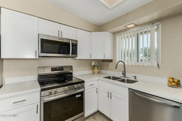 Property Slideshow image 3 of 24 | 10752 w peoria ave, Sun City, AZ, 85351