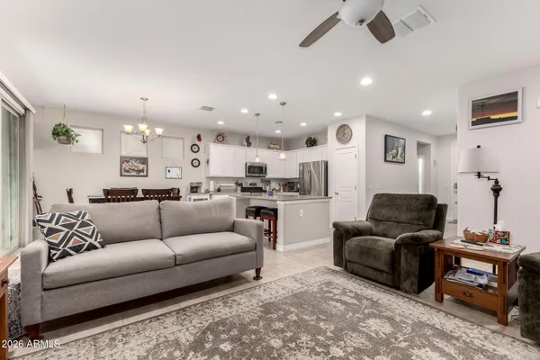 Property Slideshow image 3 of 53 | 41615 w caliente dr, Maricopa, AZ, 85138