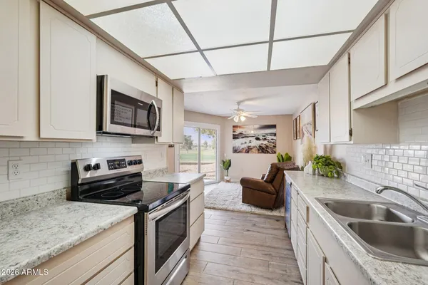 Property Slideshow image 3 of 36 | 19874 n star ridge dr, Sun City West, AZ, 85375