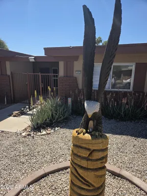 Property Slideshow image 3 of 18 | 10855 w buccaneer dr, Sun City, AZ, 85351