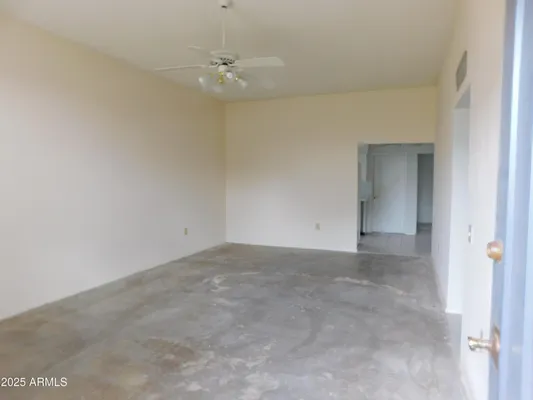 Property Slideshow image 2 of 11 | 13050 n 100th ave, Sun City, AZ, 85351