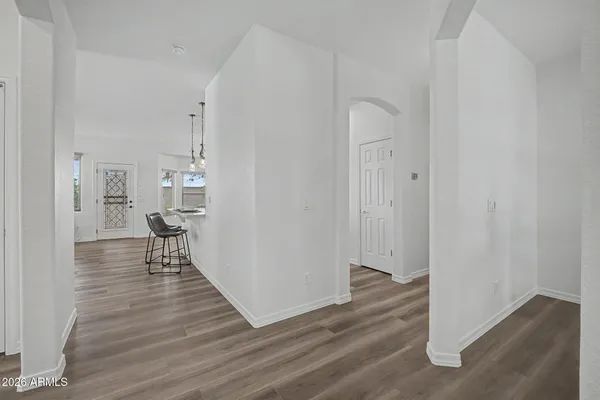 Property Slideshow image 3 of 51 | 3211 e gleneagle dr, Chandler, AZ, 85249