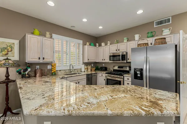 Property Slideshow image 3 of 46 | 15333 w black gold ln, Sun City West, AZ, 85375