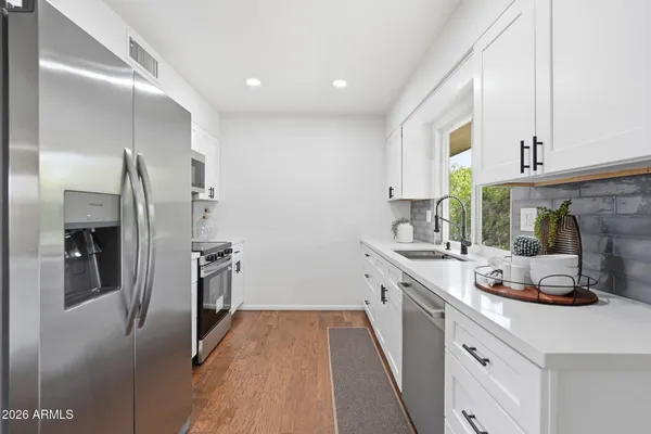 Property Slideshow image 3 of 46 | 10733 w hutton dr, Sun City, AZ, 85351
