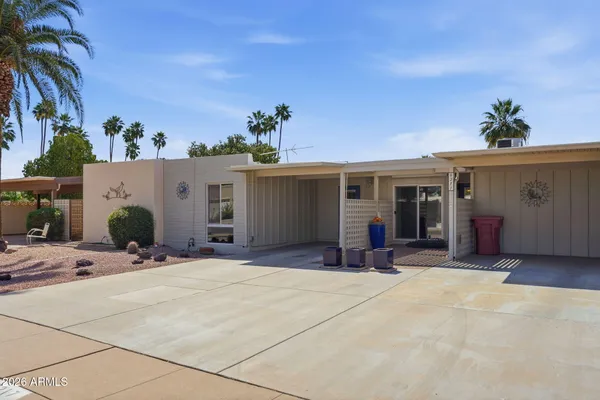 Property Slideshow image 2 of 25 | 6217 e avalon dr, Scottsdale, AZ, 85251