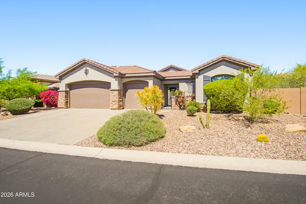 Property Slideshow image 2 of 38 | 41116 n river bend rd, Phoenix, AZ, 85086